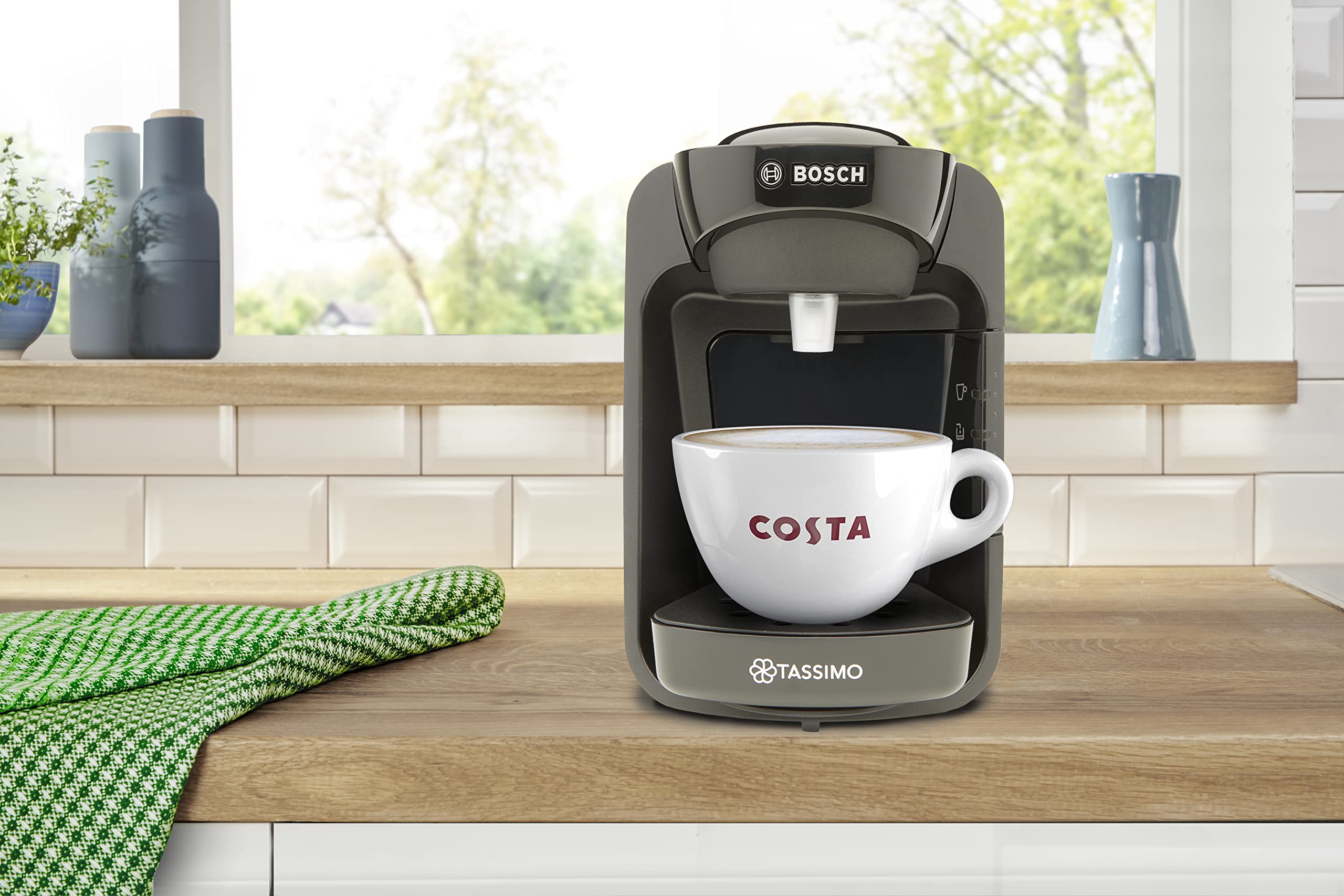 Tassimo by Bosch Suny 'Special Edition' TAS3102GB Coffee Machine,1300 Watt, 0.8 Litre - Black